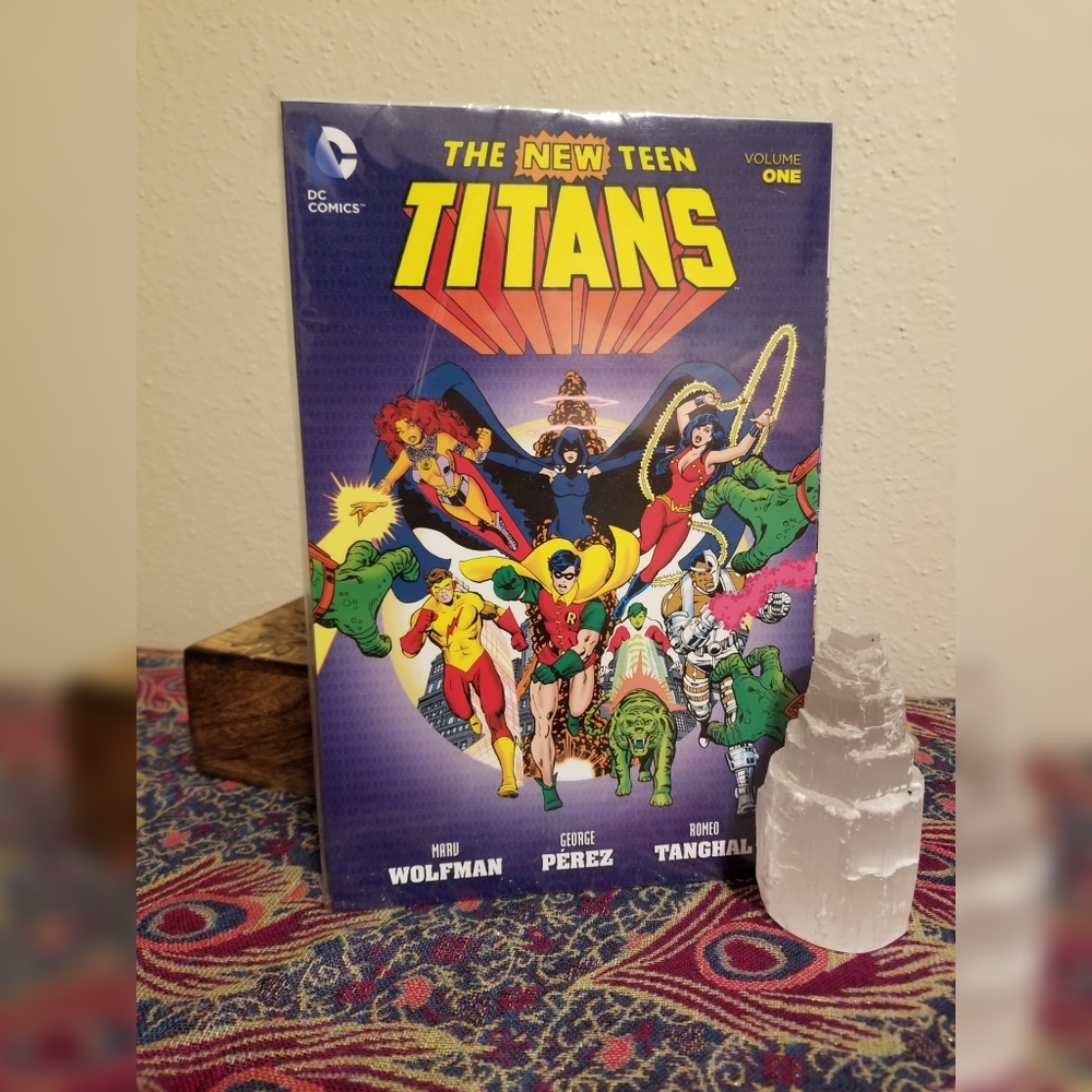 The New Teen Titans Comic Book Vol. 1